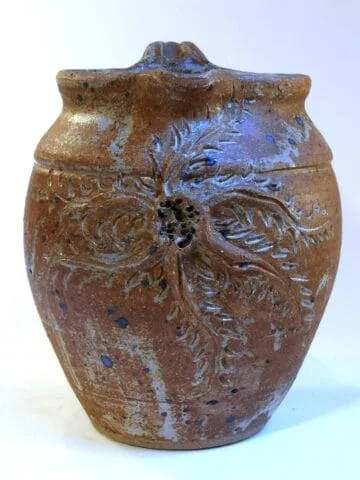 Pichet boule fleur marron