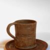 Tasse fine et sous tasse marron