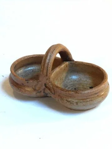 Salière poivrière marron
